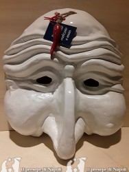 maschera gigante bianca