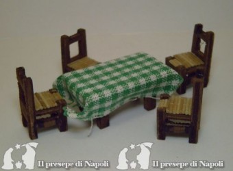 tavolo (piccolissimo) l cm5 x h cm2.5 x pr. cm3 Con 4 sedie